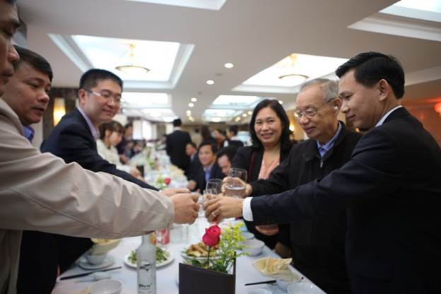 gala tat nien sao viet nam 10