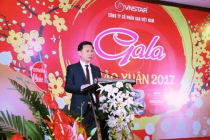 Sao Việt Nam chào xuân Đinh Dậu 2017