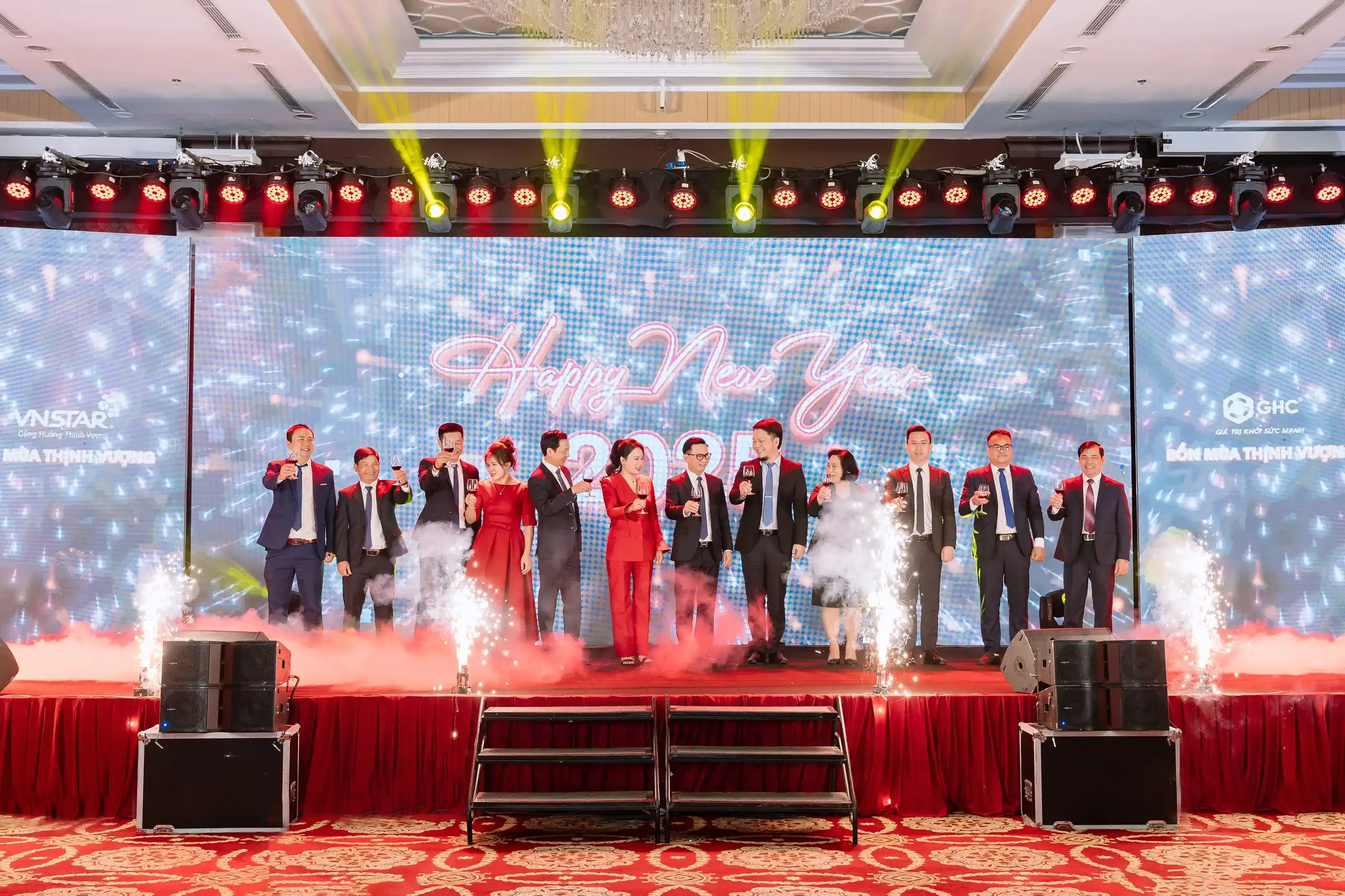 vnstar - year end party 2025 - bốn mùa thịnh vượng